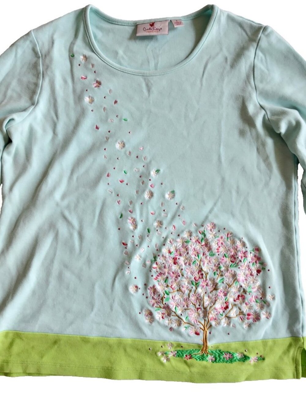 Vintage quackers factory embroidered shirt with tree size small frutigeraero y2k